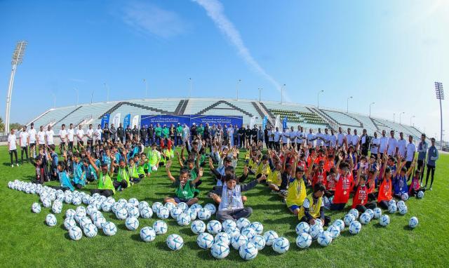 10-沙特足球在全国范围内主办6到9岁儿童的“足球节”至少170场.jpeg